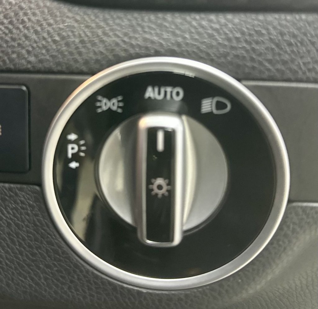 Used Mercedes-Benz A-Class 2014 for sale - 76631824: Photo 26