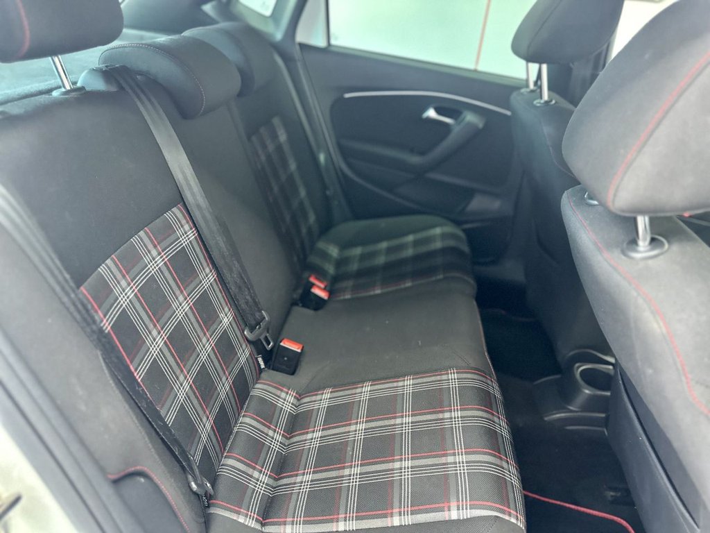Used Volkswagen Polo 2016 for sale - 76356236: Photo 36
