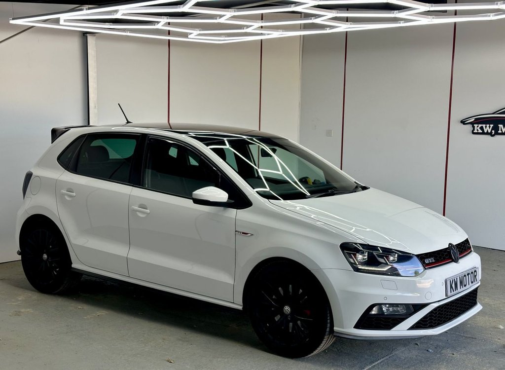 Used Volkswagen Polo 2016 for sale - 76356236: Photo 4