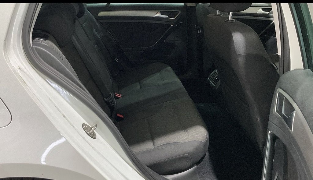 Used Volkswagen Golf 2016 for sale - 77571912: Photo 10