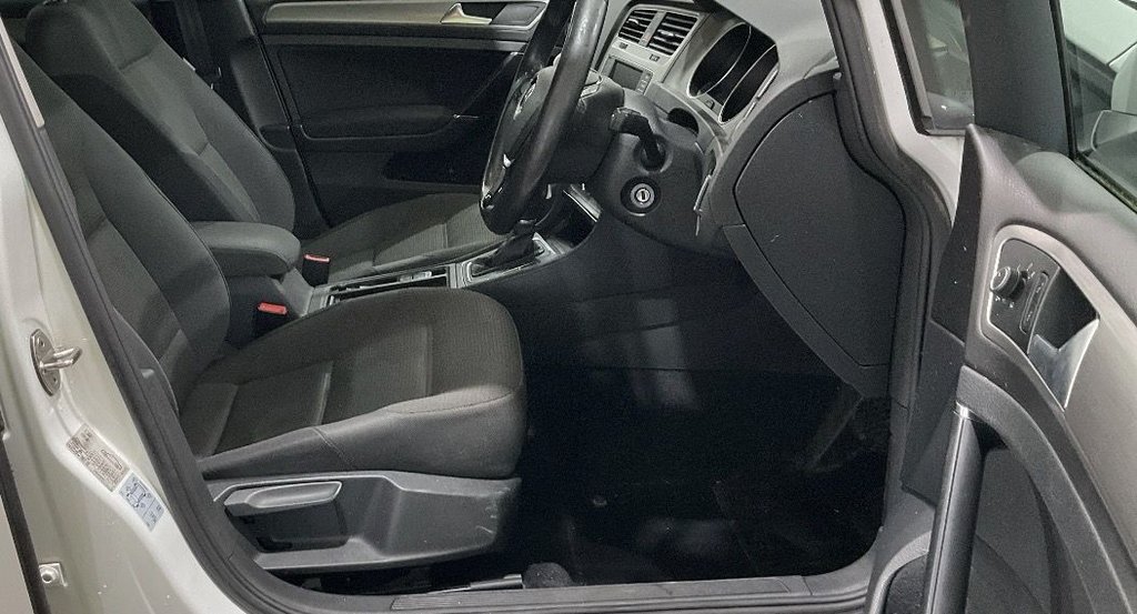 Used Volkswagen Golf 2016 for sale - 77571912: Photo 6