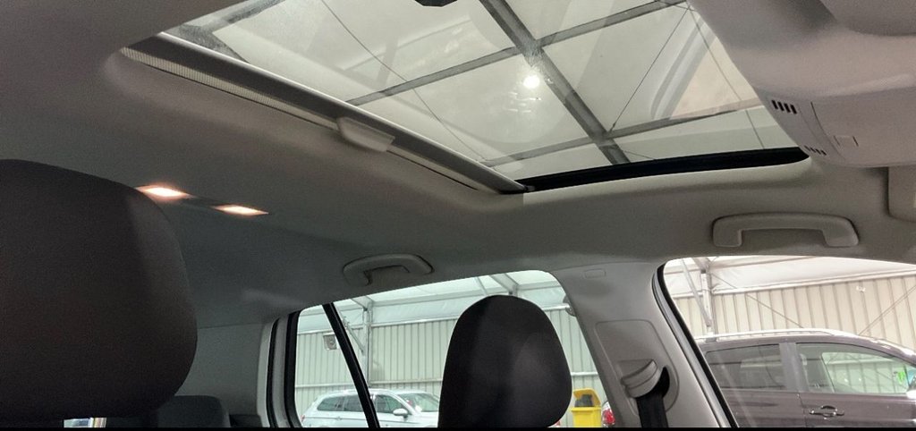 Used Volkswagen Golf 2016 for sale - 77571912: Photo 8