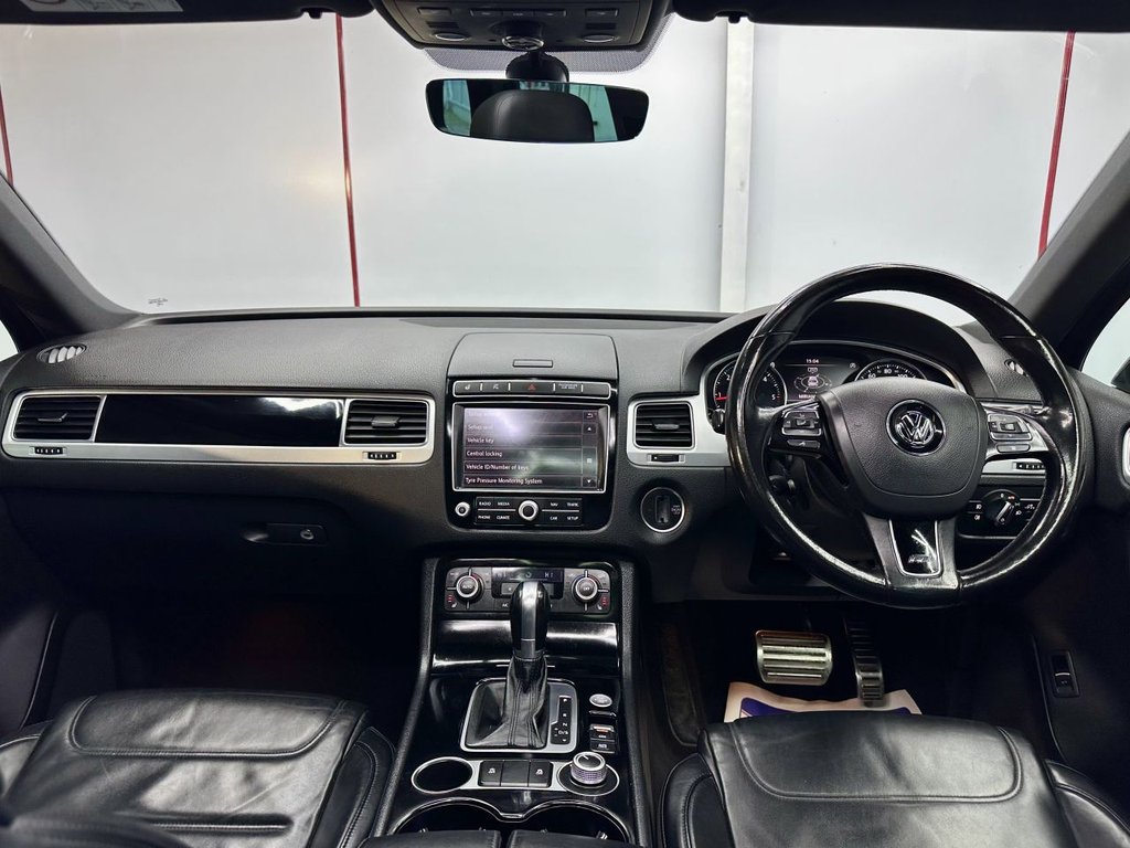 Used Volkswagen Touareg 2017 for sale - 77477546: Photo 22