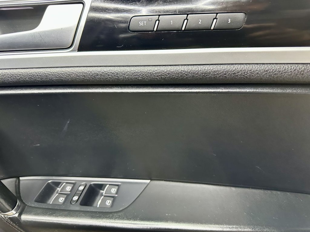 Used Volkswagen Touareg 2017 for sale - 77477546: Photo 34