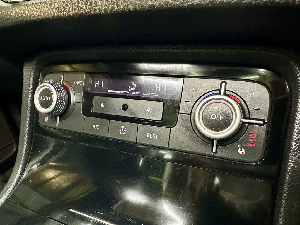 Used Volkswagen Touareg 2017 for sale - 77477546: Photo 37