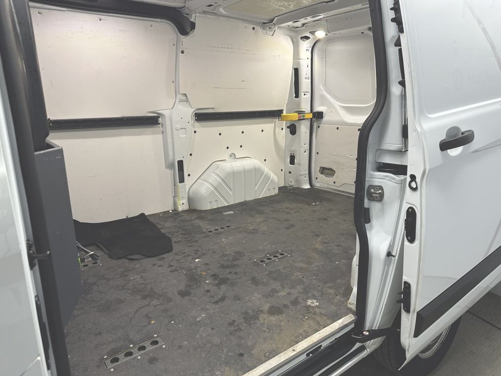 Used Ford Transit Custom 2020 for sale - 77452068: Photo 37