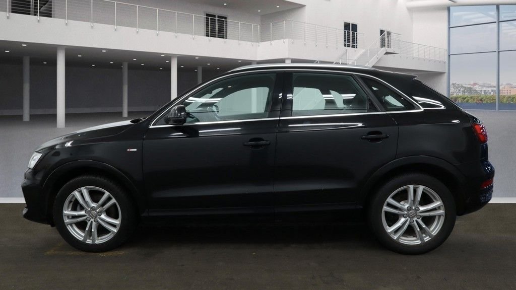 Used Audi Q3 2018 for sale - 77263847: Photo 12