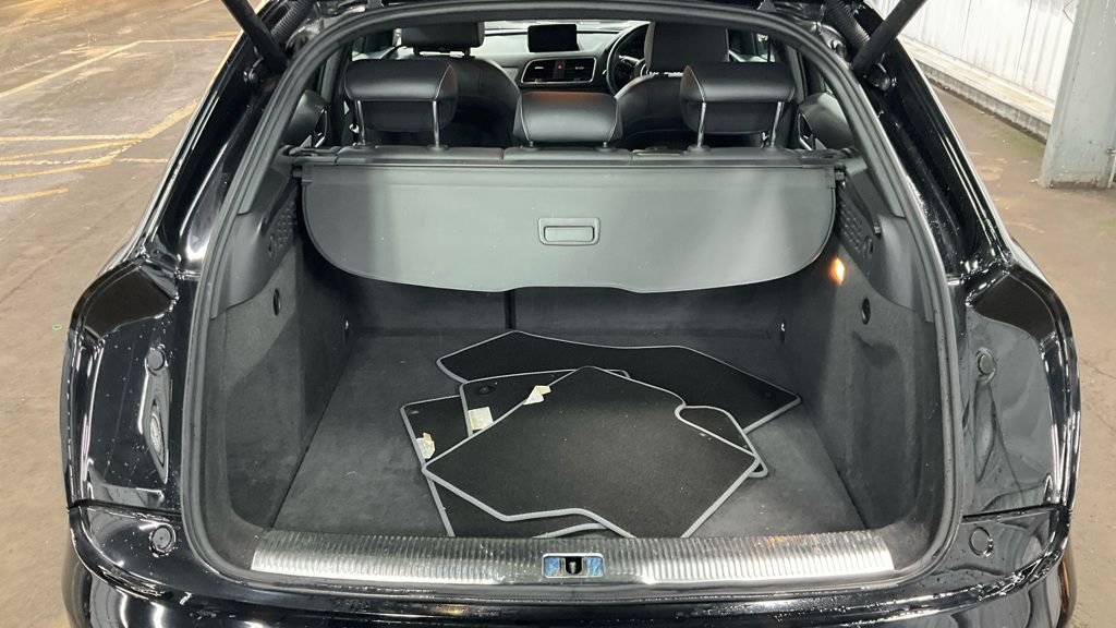 Used Audi Q3 2018 for sale - 77263847: Photo 13