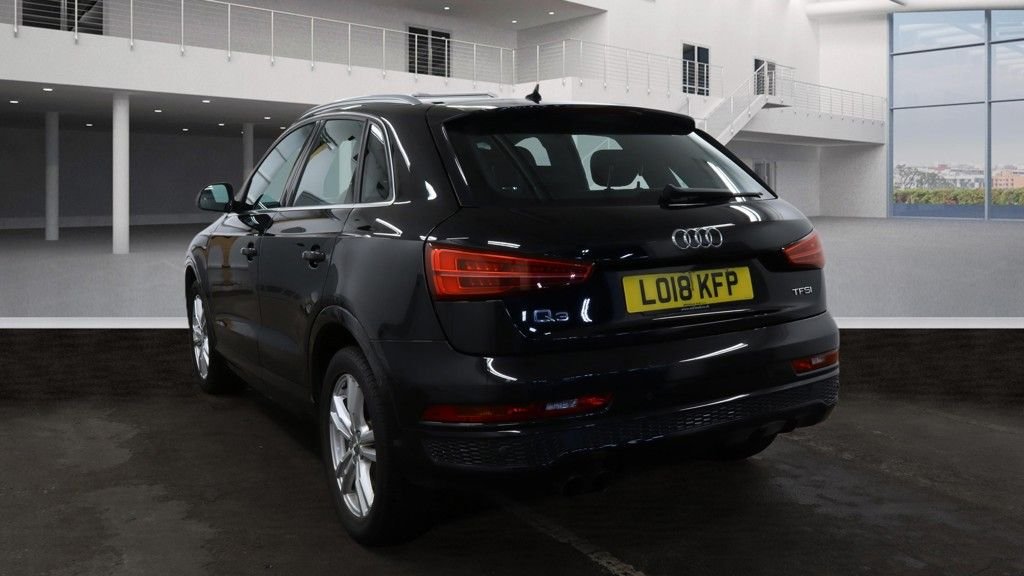 Used Audi Q3 2018 for sale - 77263847: Photo 9