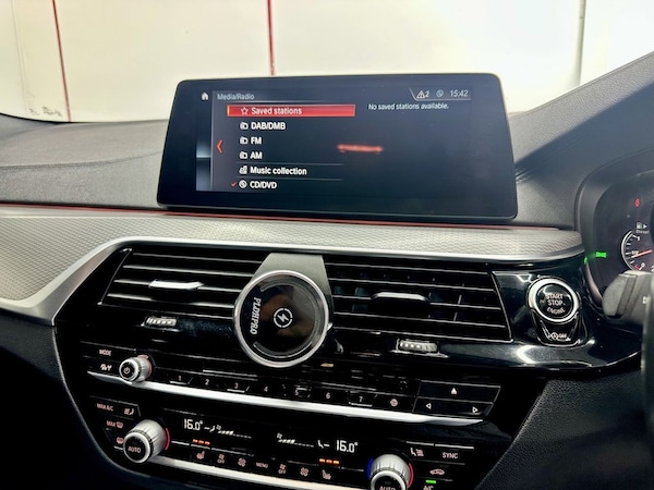 Used BMW 5 Series 2017 for sale - 75610467: Photo 32