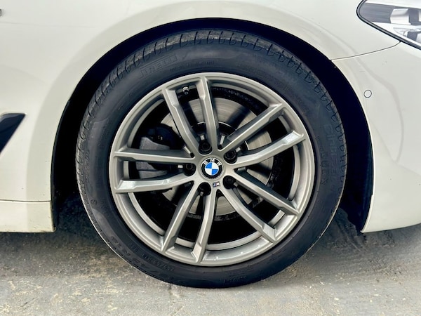 Used BMW 5 Series 2017 for sale - 75610467: Photo 44