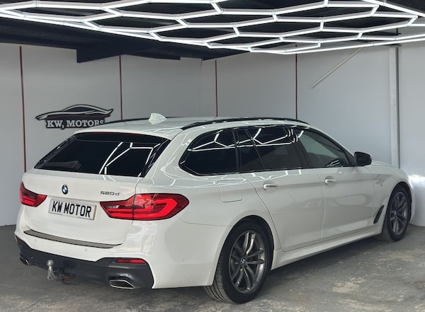 Used BMW 5 Series 2017 for sale - 75610467: Photo 9