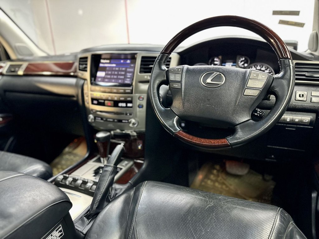 Used Lexus LX 2014 for sale - 76934735: Photo 24