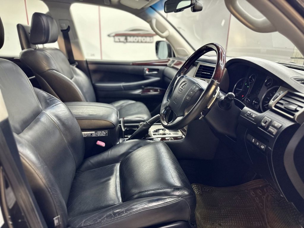 Used Lexus LX 2014 for sale - 76934735: Photo 26