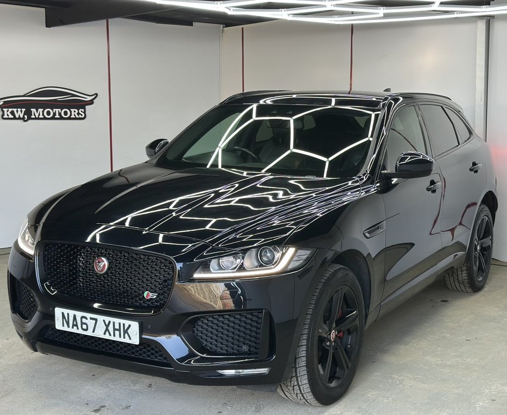 Used Jaguar F-Pace 2017 for sale - 78043949: Photo 11