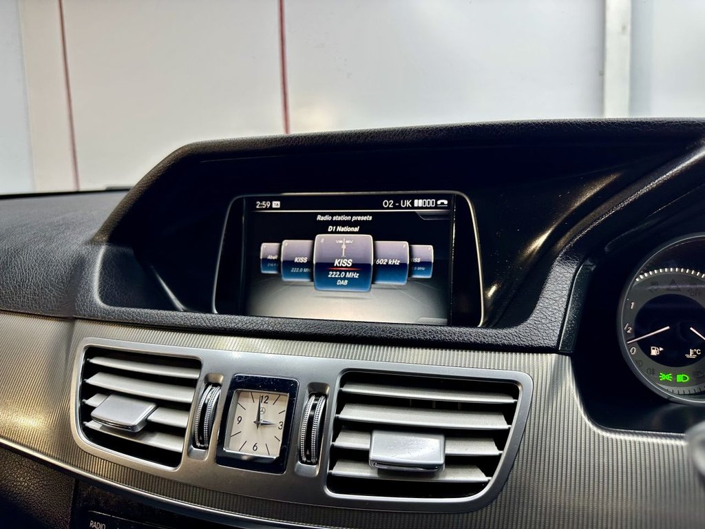 Used Mercedes-Benz E Class 2015 for sale - 76820580: Photo 30