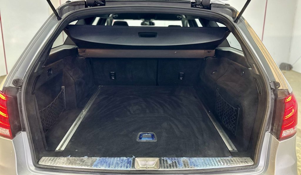 Used Mercedes-Benz E Class 2015 for sale - 76820580: Photo 41