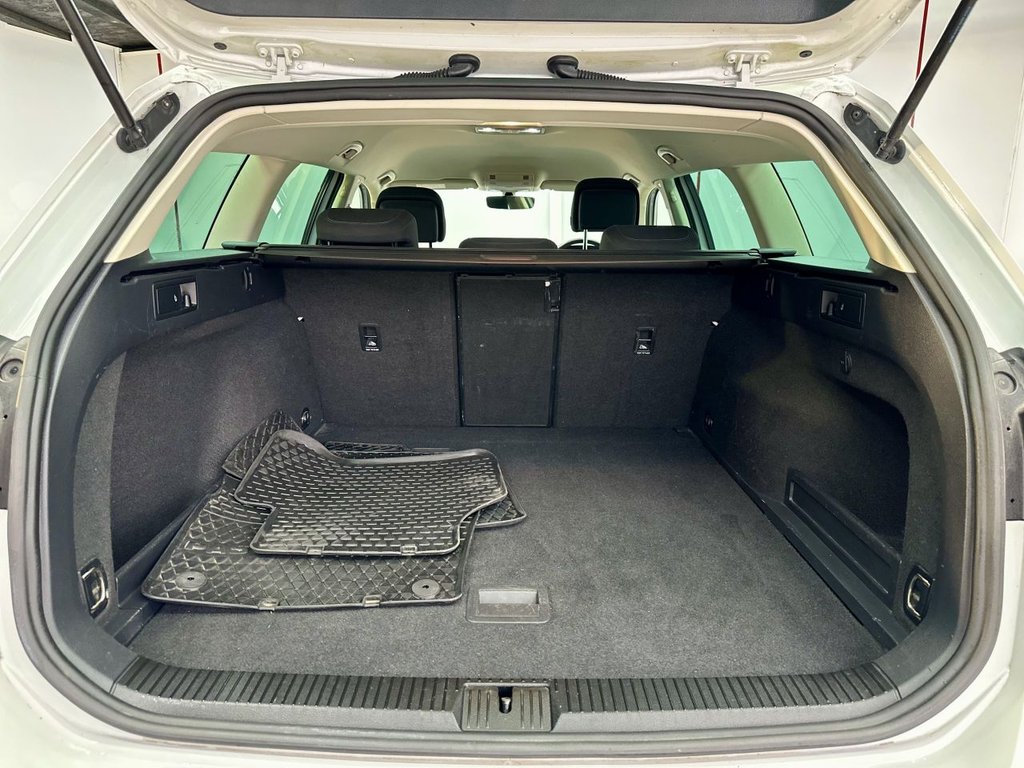 Used Volkswagen Passat 2016 for sale - 77654757: Photo 44