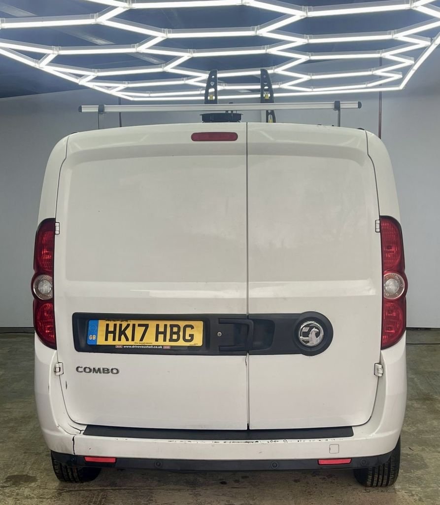 Used Vauxhall Combo 2017 for sale - 77236571: Photo 25