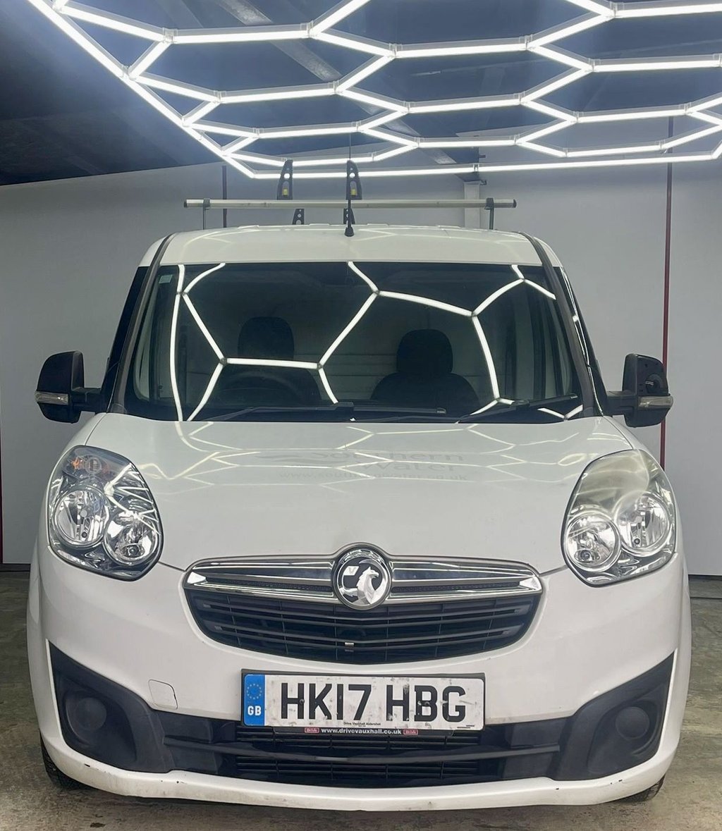Used Vauxhall Combo 2017 for sale - 77236571: Photo 5