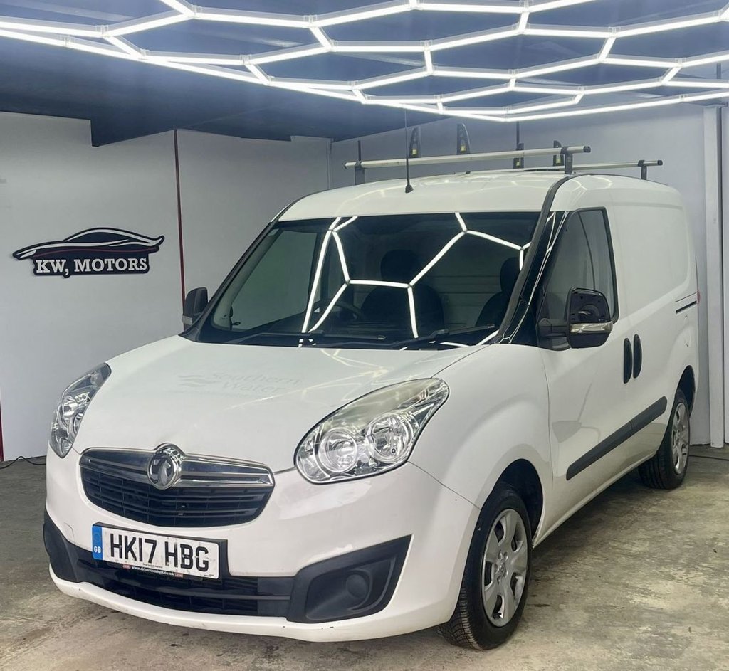 Used Vauxhall Combo 2017 for sale - 77236571: Photo 8