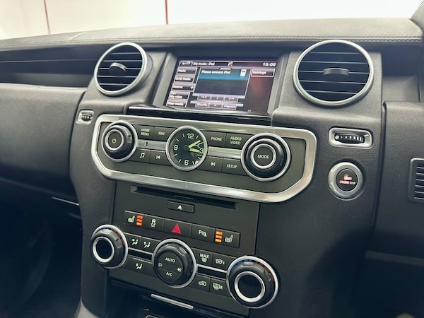 Used Land Rover Discovery 4 2016 for sale - 74795285: Photo 27