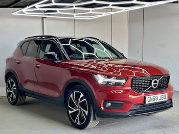 Used Volvo XC40 2018 for sale - 79498859: Photo