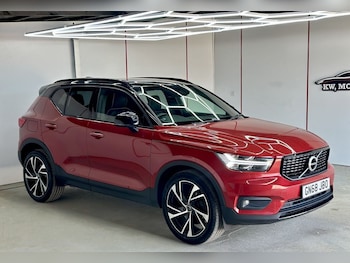 Used Volvo XC40 2018 for sale - 79498859: Photo