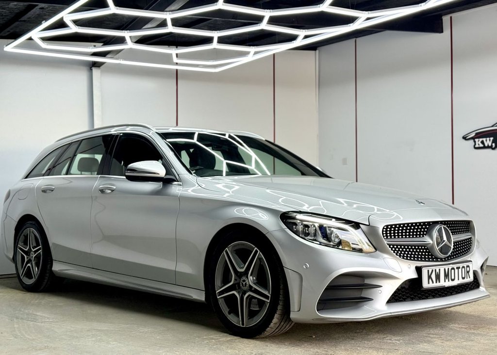 Used Mercedes-Benz C Class 2019 for sale - 76061873: Photo 1