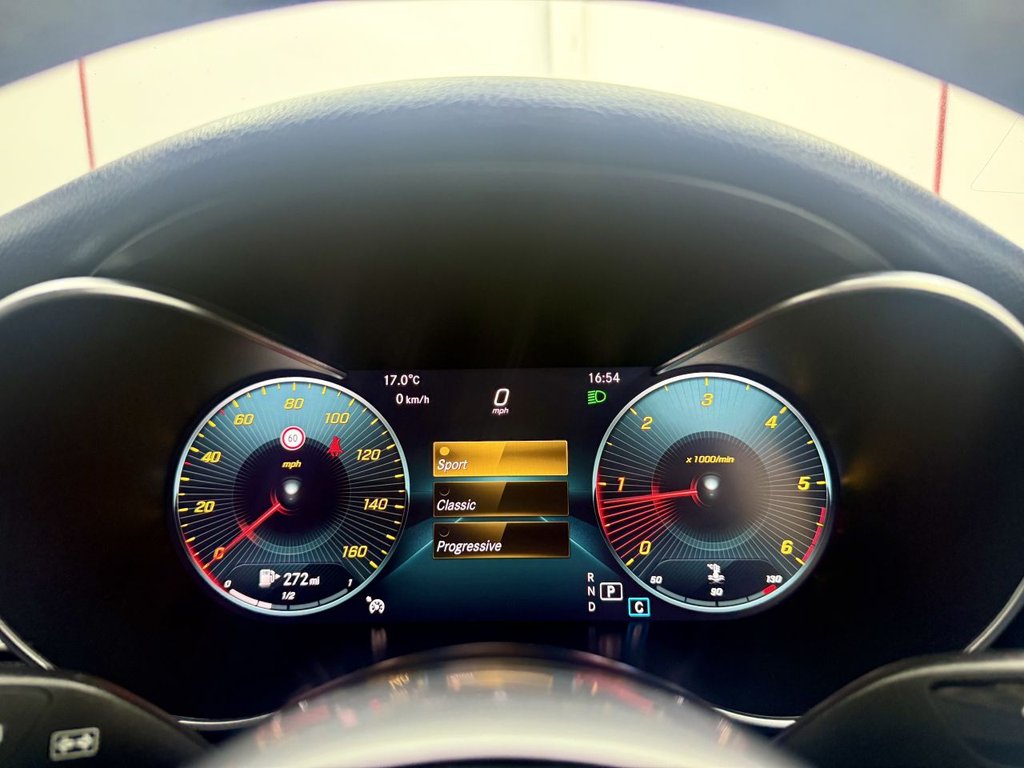 Used Mercedes-Benz C Class 2019 for sale - 76061873: Photo 34