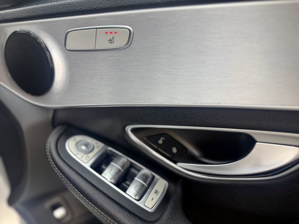 Used Mercedes-Benz C Class 2019 for sale - 76061873: Photo 40