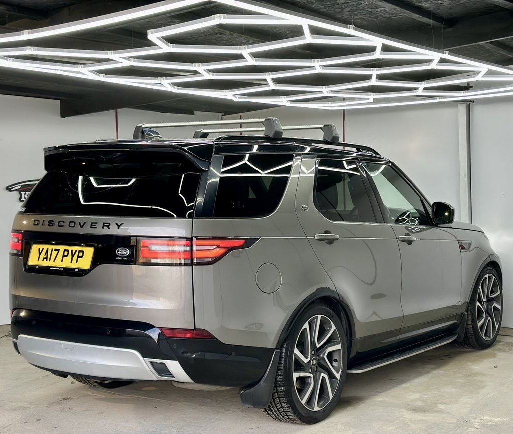 Used Land Rover Discovery 2017 for sale - 77884983: Photo 10