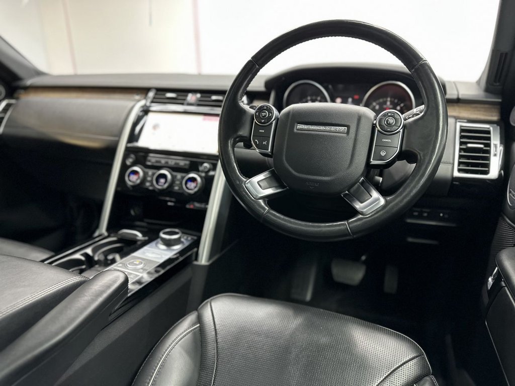 Used Land Rover Discovery 2017 for sale - 77884983: Photo 17