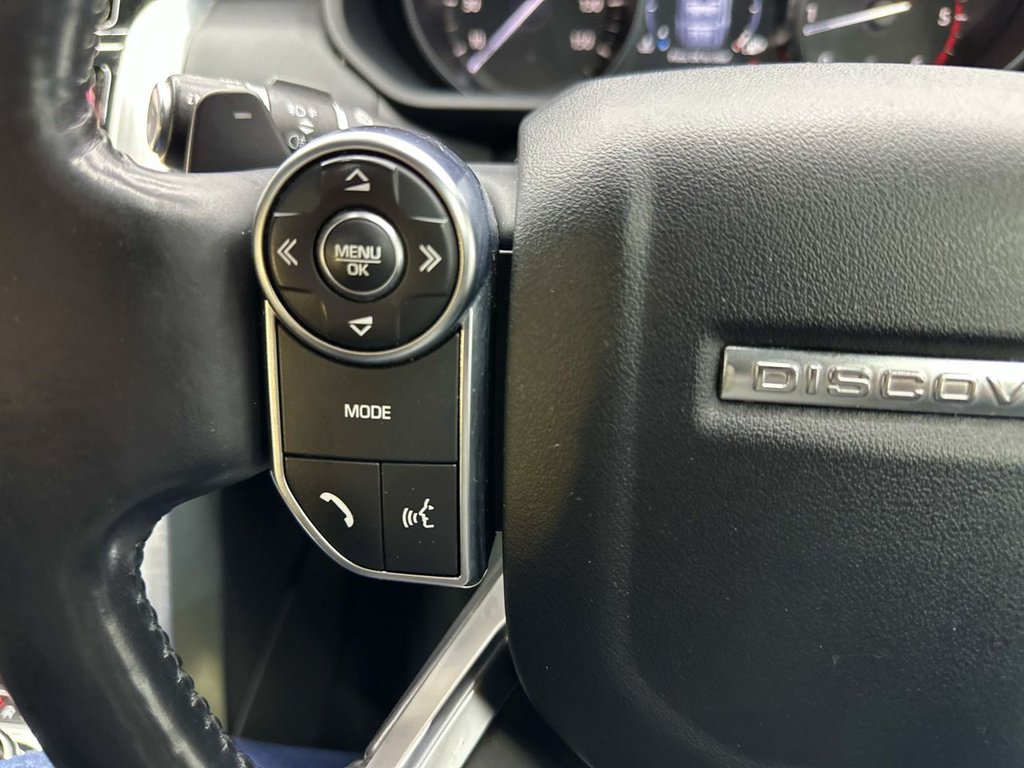 Used Land Rover Discovery 2017 for sale - 77884983: Photo 32