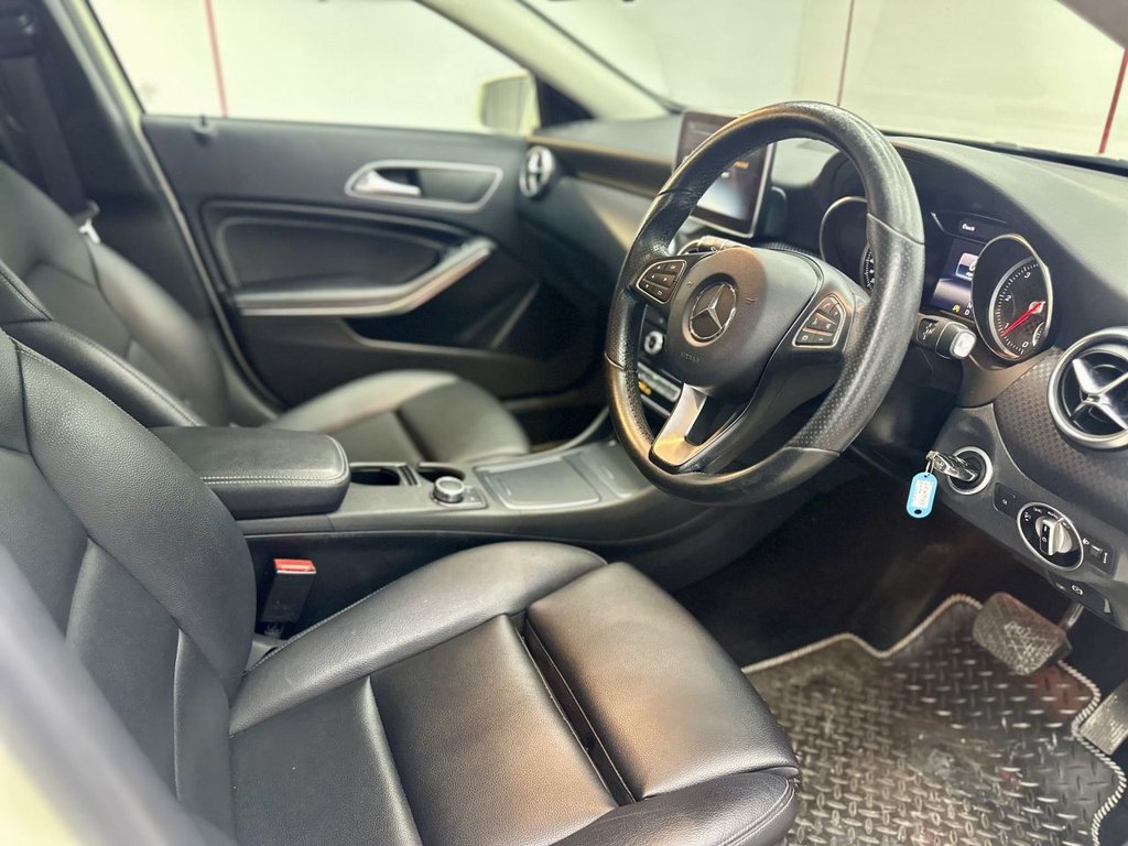 Used Mercedes-Benz A-Class 2016 for sale - 76570542: Photo 33