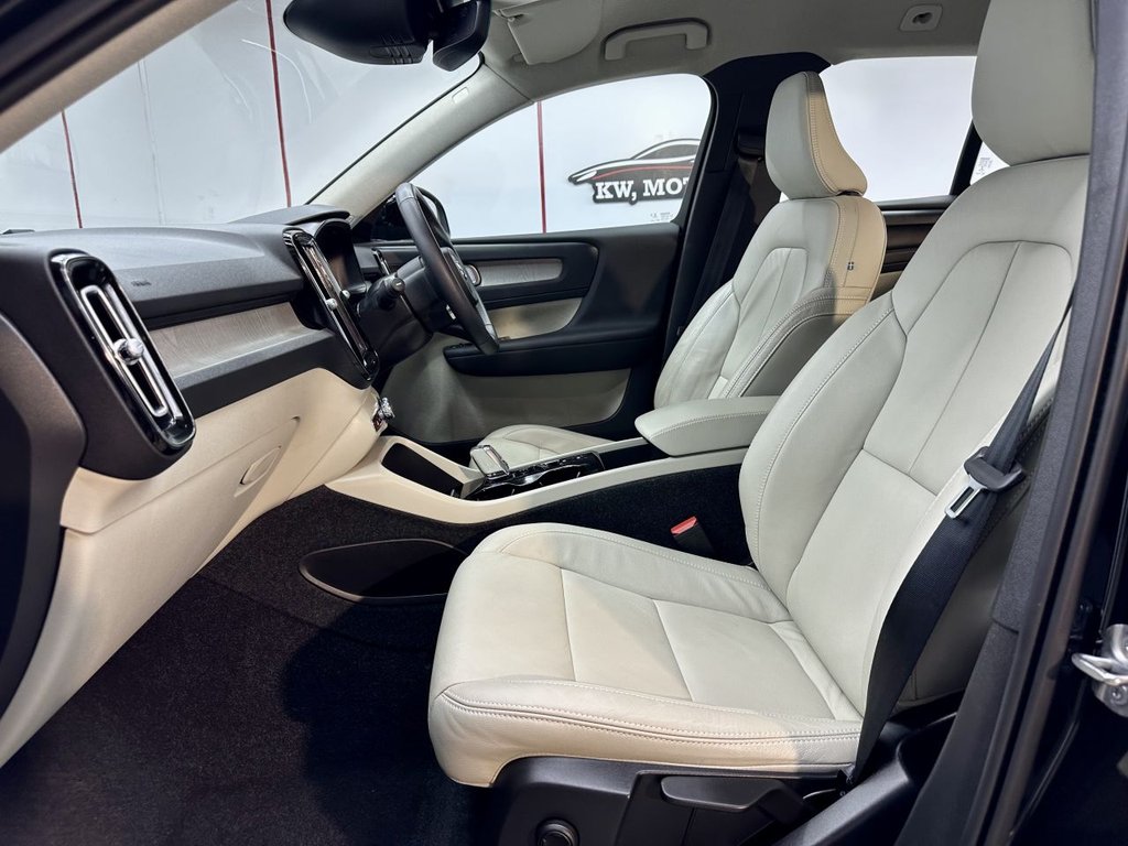 Used Volvo XC40 2022 for sale - 77805912: Photo 22