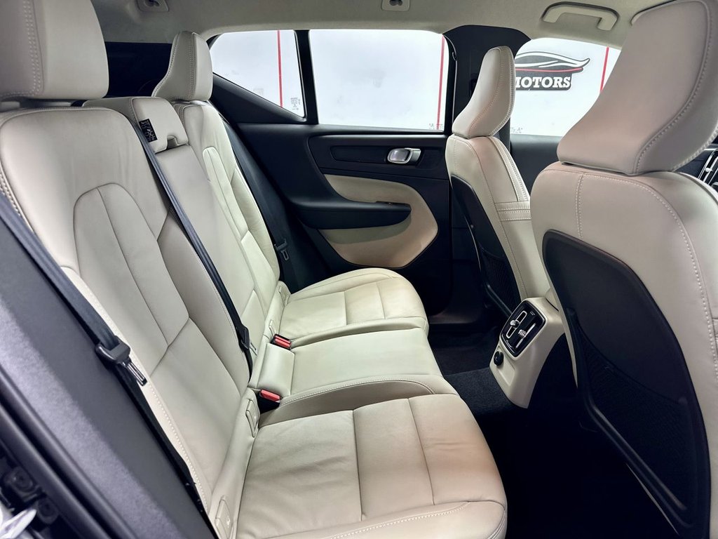 Used Volvo XC40 2022 for sale - 77805912: Photo 42