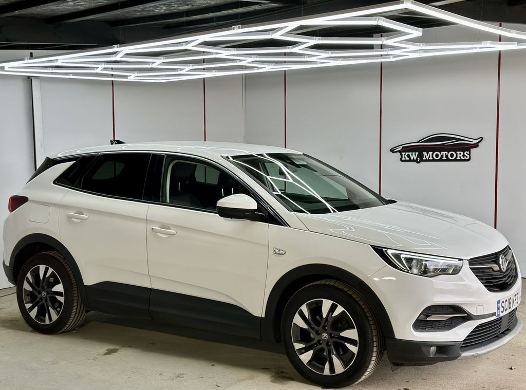 Used Vauxhall Grandland X 2018 for sale - 77897626: Photo 2