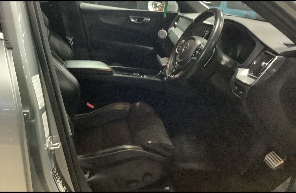 Used Volvo XC60 2018 for sale - 77583740: Photo 7