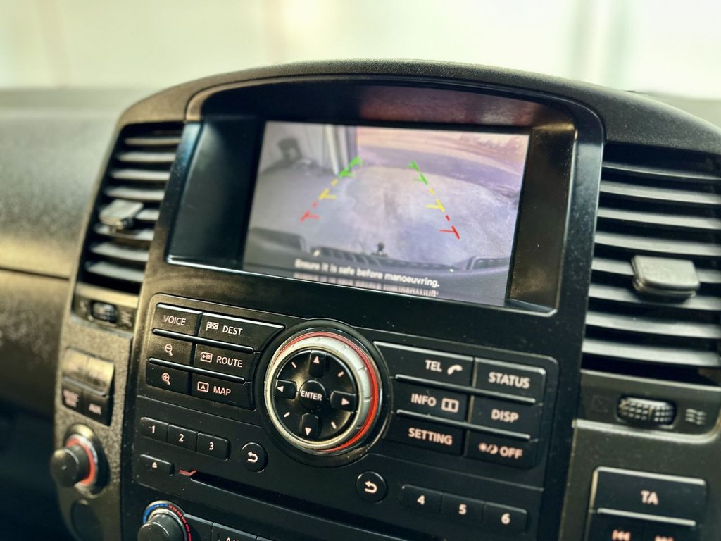 Used Nissan Navara 2011 for sale - 77072605: Photo 33