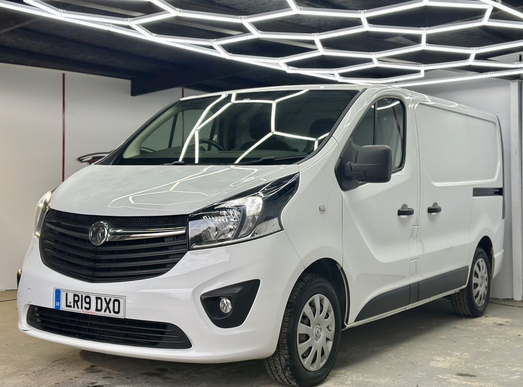 Used Vauxhall Vivaro 2019 for sale - 76486986: Photo 1