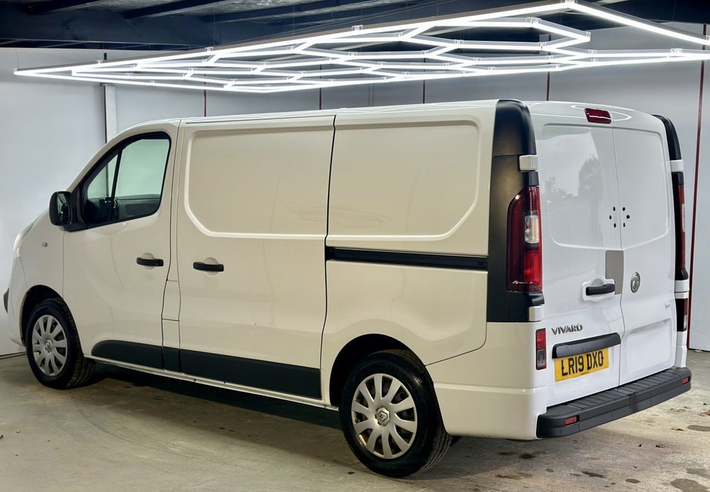 Used Vauxhall Vivaro 2019 for sale - 77654691: Photo 10