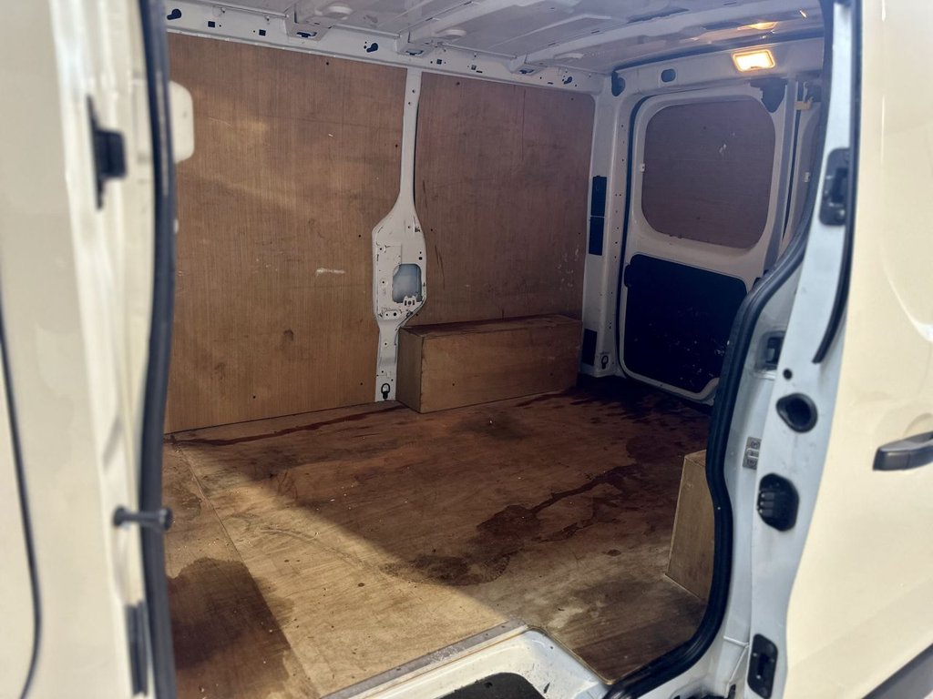 Used Vauxhall Vivaro 2019 for sale - 77654691: Photo 12