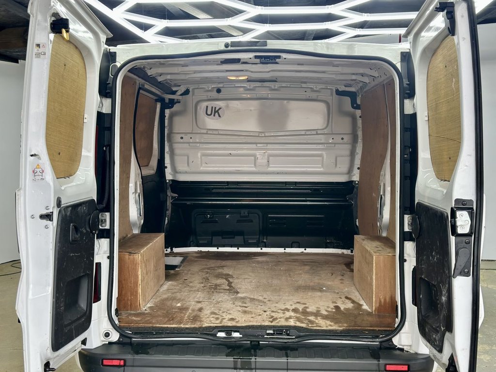 Used Vauxhall Vivaro 2019 for sale - 77654691: Photo 8