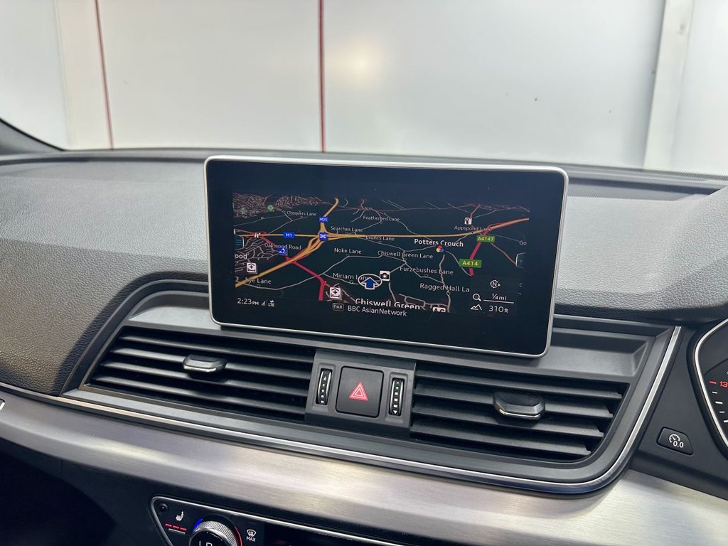 Used Audi Q5 2019 for sale - 76297077: Photo 38