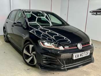 Used Volkswagen Golf 2017 for sale - 74054213: Photo
