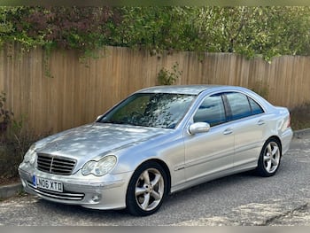 Used Mercedes-Benz C Class 2006 for sale - 79695361: Photo