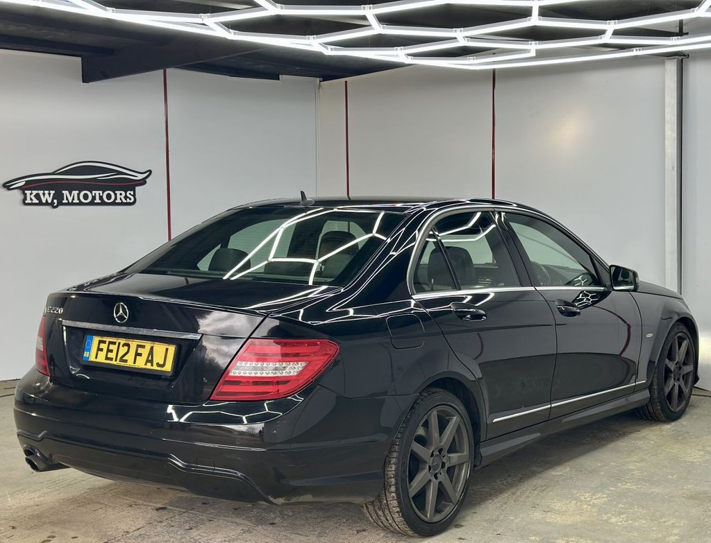 Used Mercedes-Benz C Class 2012 for sale - 76950593: Photo 12