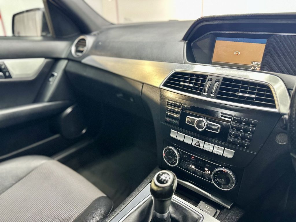 Used Mercedes-Benz C Class 2012 for sale - 76950593: Photo 22