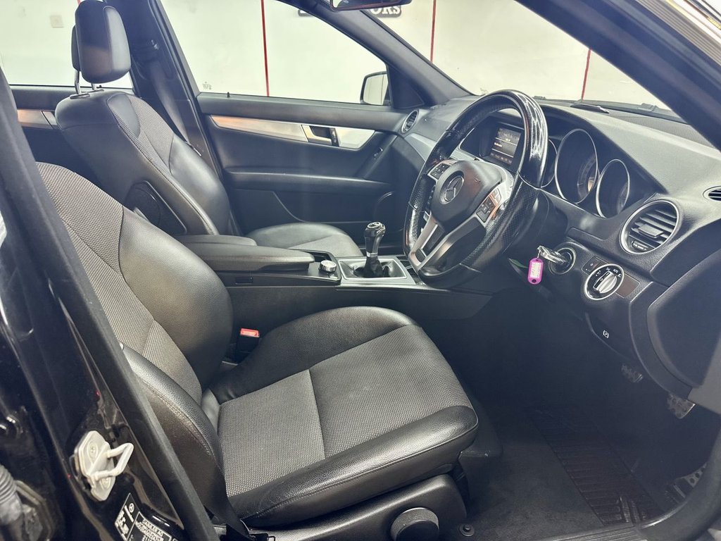 Used Mercedes-Benz C Class 2012 for sale - 76950593: Photo 24